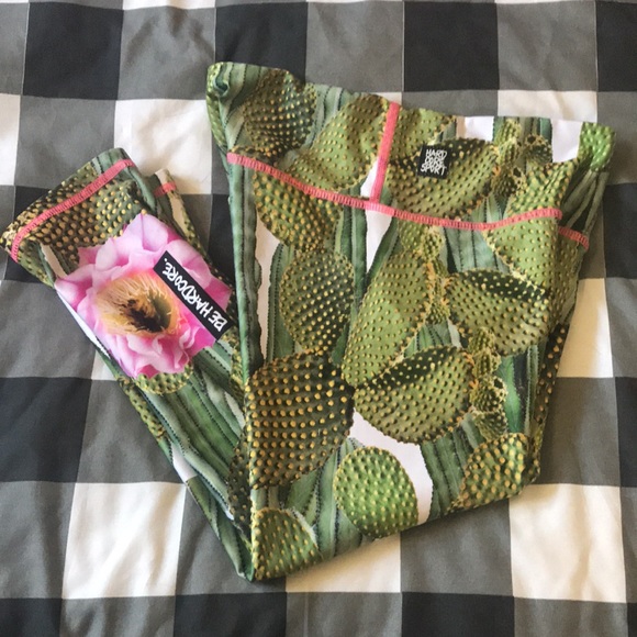 🌵HARD CORE SPORT Desert Cactus 🌵 Floral Print Cross Fit Workout Leggings Sz S - Picture 11 of 14